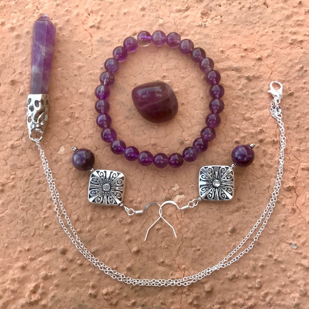 Set! Embrace Your Spiritual Side! Vibrant Amethyst